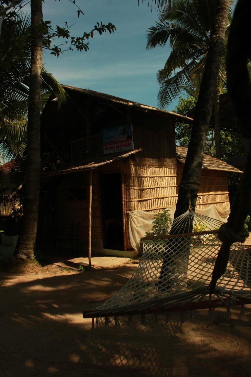 Elara Beach View Homestay Alappuzha Bagian luar foto